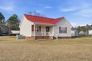 103 Nicole Cir, Goldsboro, NC 27530 - Photo 4