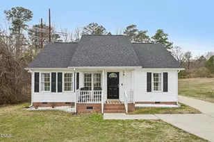 1088 Holly Pointe Dr, Wendell, NC 27591 - Photo 1