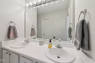 1088 Holly Pointe Dr, Wendell, NC 27591 - Photo 14