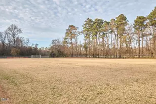 2612 Noble Rd, Raleigh, NC 27608 - Photo 24