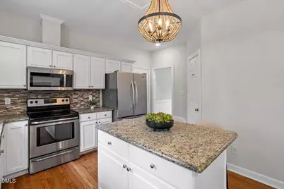 410 Widdington Lane, Cary, NC 27519 - Photo 14