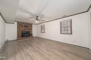 317 White Oak Dr, Cary, NC 27513 - Photo 10