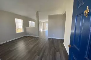 506 Homestead Park Dr, Apex, NC 27502 - Photo 2