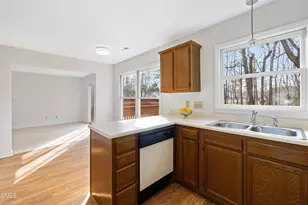 1501 Ravensthorpe Dr, Fuquay Varina, NC 27526 - Photo 20