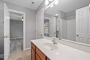 8005 Satillo Ln, Raleigh, NC 27616 - Photo 38