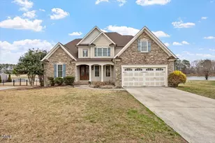 1013 Black River Dr, Zebulon, NC 27597 - Photo 1