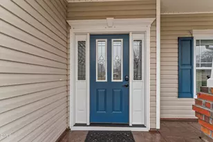 16 Gwendolyn Way, Fuquay Varina, NC 27526 - Photo 4