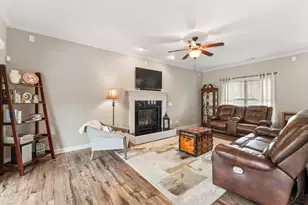 16 Gwendolyn Way, Fuquay Varina, NC 27526 - Photo 10