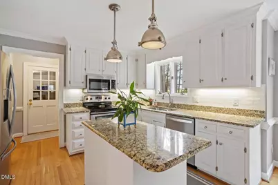 6128 Chowning Court, Raleigh, NC 27612 - Photo 12