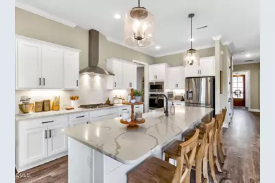 2904 Meadow Bluffs Way, Fuquay-Varina, NC 27526 - Photo 10