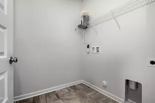 25 W American Marigold Dr, Benson, NC 27504 - Photo 22