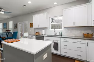 236 Colonnade Dr, Elon, NC 27244 - Photo 14