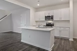 277 Chapel St, Fuquay Varina, NC 27526 - Photo 6