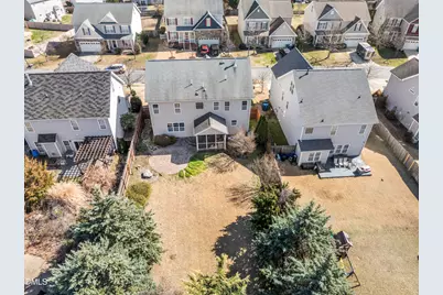 910 Wood Meadow Lane, Durham, NC 27703 - Photo 8