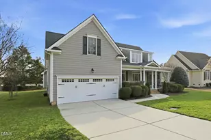 4913 Mashpee Ln, Apex, NC 27539 - Photo 4