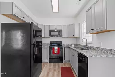 821 S 5th Street, Smithfield, NC 27577 - Photo 10