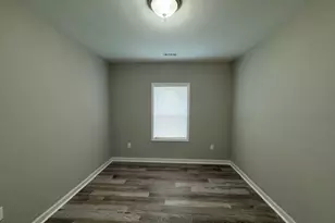 403 Spring Ct, Henderson, NC 27536 - Photo 6