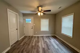 403 Spring Ct, Henderson, NC 27536 - Photo 2