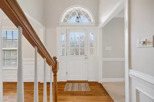 103 Lyncroft Ln, Cary, NC 27519 - Photo 8