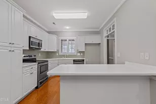 230 Lake Park Cir, Smithfield, NC 27577 - Photo 8