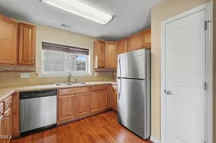 103 Thorncrest Dr, Apex, NC 27539 - Photo 8