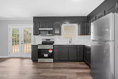 6010 Muscat Road, Hope Mills, NC 28348 - Photo 8