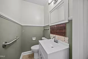 900 Nelson St, Kinston, NC 28501 - Photo 22