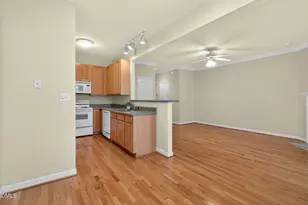 4609 Asterwood Dr, Raleigh, NC 27606 - Photo 12