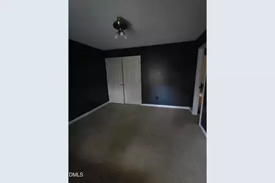 727 N Orange Street, Coats, NC 27521 - Photo 4