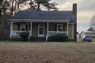 727 N Orange St, Coats, NC 27521 - Photo 1