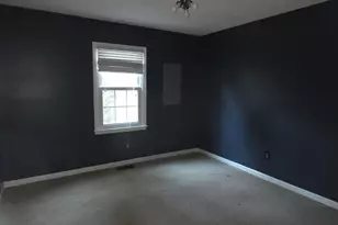 727 N Orange St, Coats, NC 27521 - Photo 6