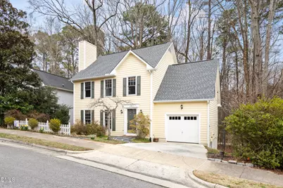 218 Oxford Hills Drive, Chapel Hill, NC 27514 - Photo 2