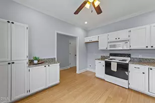 319 Silverberry Ct, Cary, NC 27513 - Photo 6