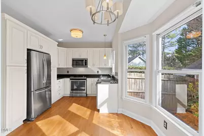 131 Cumberland Green Drive, Cary, NC 27513 - Photo 8