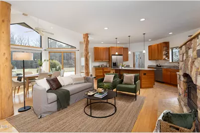 1009 Starfield Circle, Hillsborough, NC 27278 - Photo 8