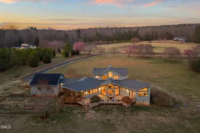 1009 Starfield Circle, Hillsborough, NC 27278 - Photo 2