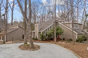 105 Oakstone Dr, Chapel Hill, NC 27514 - Photo 2
