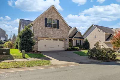 560 Olsen, Elon, NC 27244 - Photo 2