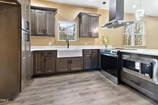 2324 Radiance Dr, Burlington, NC 27215 - Photo 16