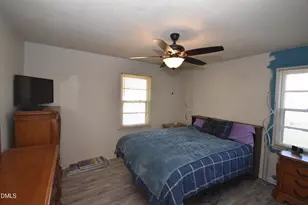 216 Sullivan Rd, Selma, NC 27576 - Photo 10