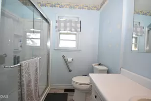 216 Sullivan Rd, Selma, NC 27576 - Photo 16