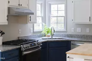 6 Ozark Ct, Durham, NC 27713 - Photo 16