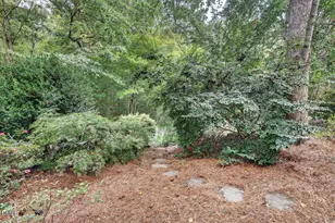 302 Edgewater Cir, Chapel Hill, NC 27516 - Photo 60
