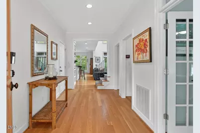 302 Edgewater Circle, Chapel Hill, NC 27516 - Photo 2