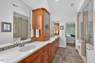 302 Edgewater Cir, Chapel Hill, NC 27516 - Photo 38