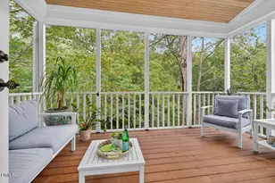 302 Edgewater Cir, Chapel Hill, NC 27516 - Photo 20