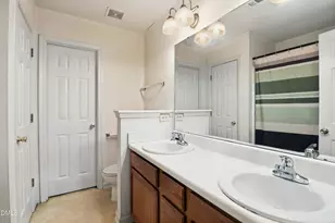 1504 Springshire Ct, Raleigh, NC 27610 - Photo 8