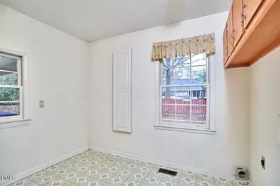 606 Churchill Drive, Chapel Hill, NC 27517 - Photo 30