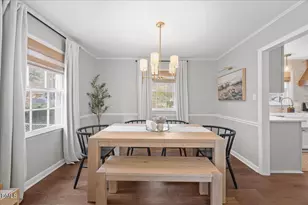 1126 Manchester Dr, Cary, NC 27511 - Photo 4