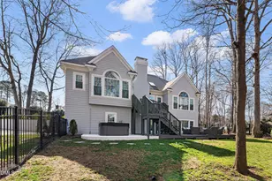 211 Bordeaux Ln, Cary, NC 27511 - Photo 58